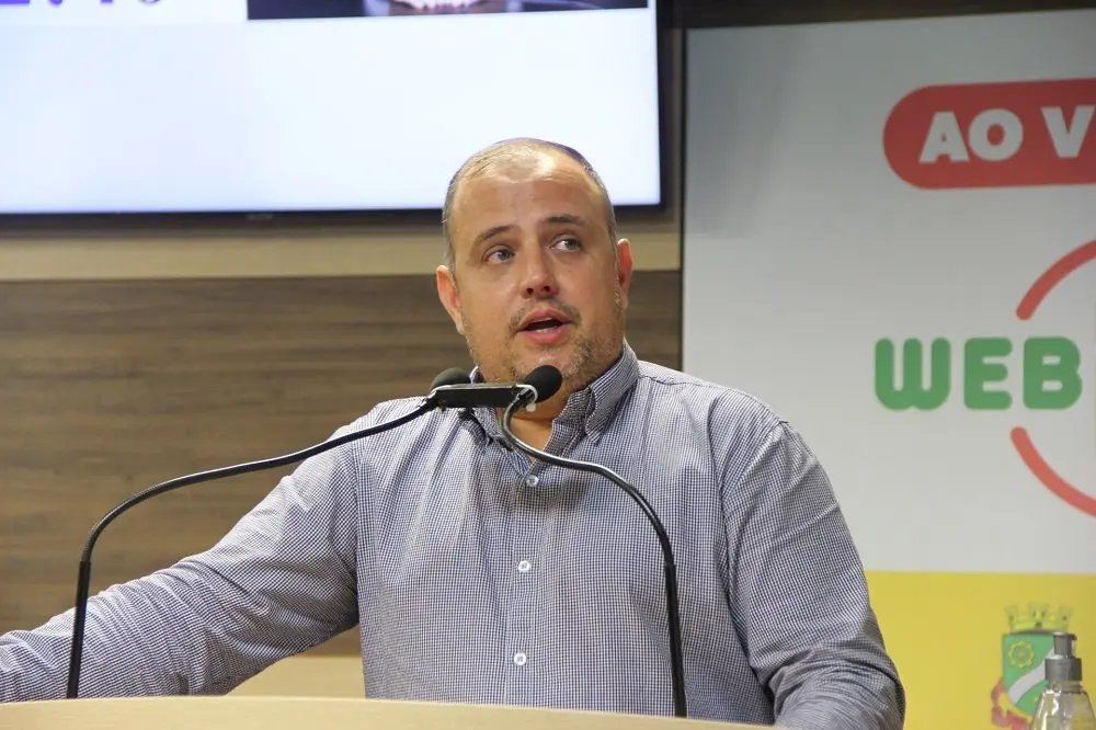 Secretaria nega problemas relatados pela popula&ccedil;&atilde;o, diz vereador