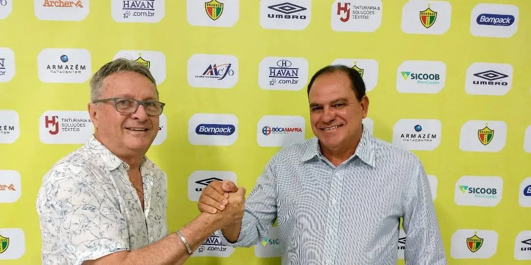 Brusque FC anuncia Waguinho como t&eacute;cnico do time