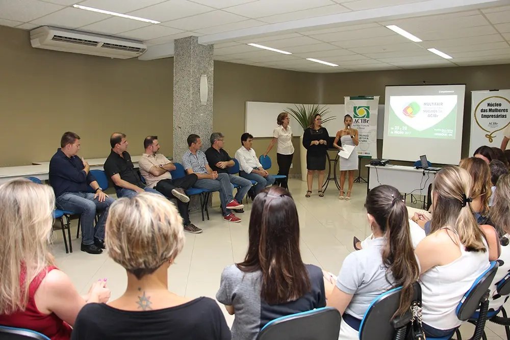 Acontece em maio a Feira Multissetorial Núcleos e Associados ACIBr 