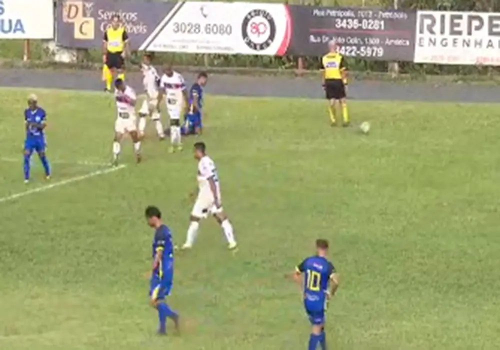 C.A. Renaux empata com o Na&ccedil;&atilde;o em Joinville