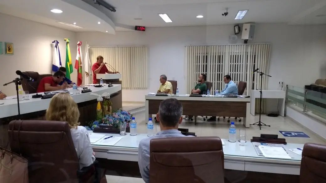 Câmara de Guabiruba aprova moção de repúdio à reforma da Previdência