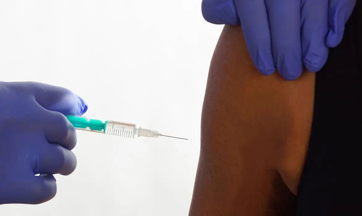 Governo zera imposto de importa&ccedil;&atilde;o de seringas e agulhas at&eacute; junho