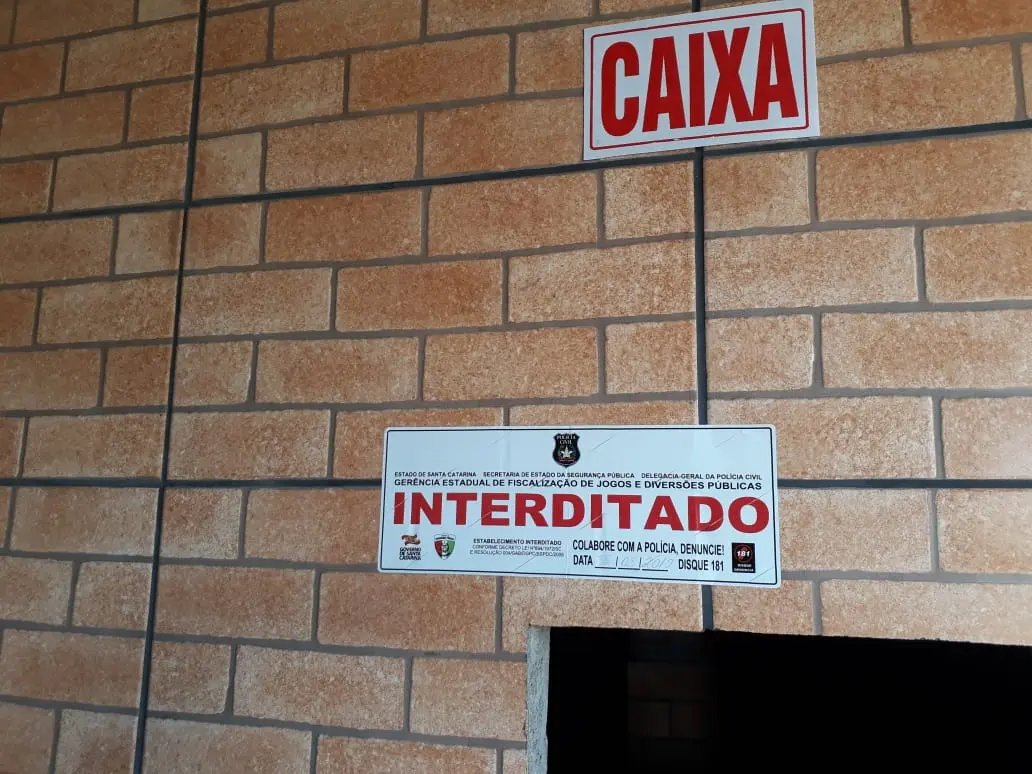 Pol&iacute;cia Civil interdita casa noturna onde droga rolava solta