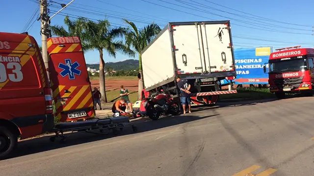 Motociclista de Brusque se envolve em grave acidente em S&atilde;o Jo&atilde;o Batista
