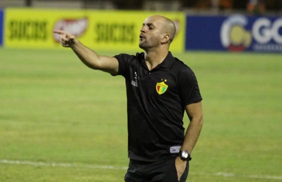 &ldquo;Vamos brigar muito, at&eacute; o &uacute;ltimo jogo&rdquo;, afirmou Jerson Testoni