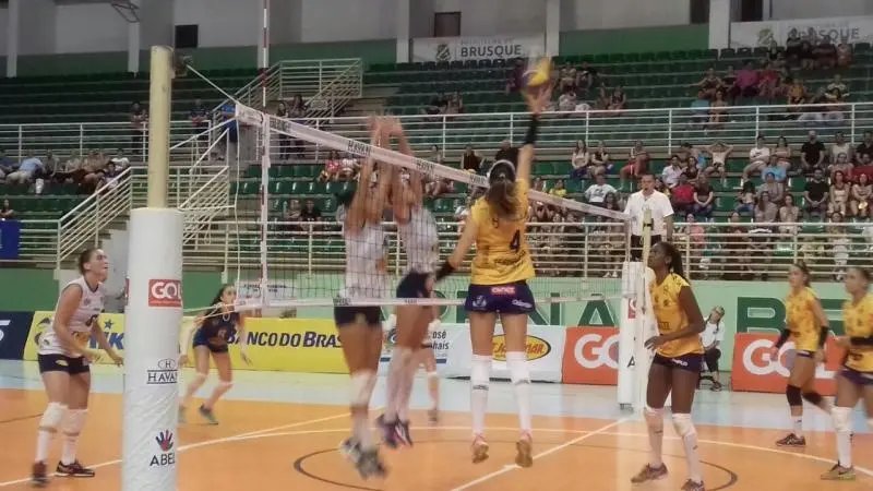 Abel/Havan vence time de Chapeco