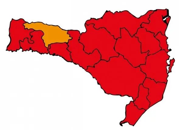 Coronav&iacute;rus em SC: Matriz de risco aponta 15 regi&otilde;es em estado grav&iacute;ssimo