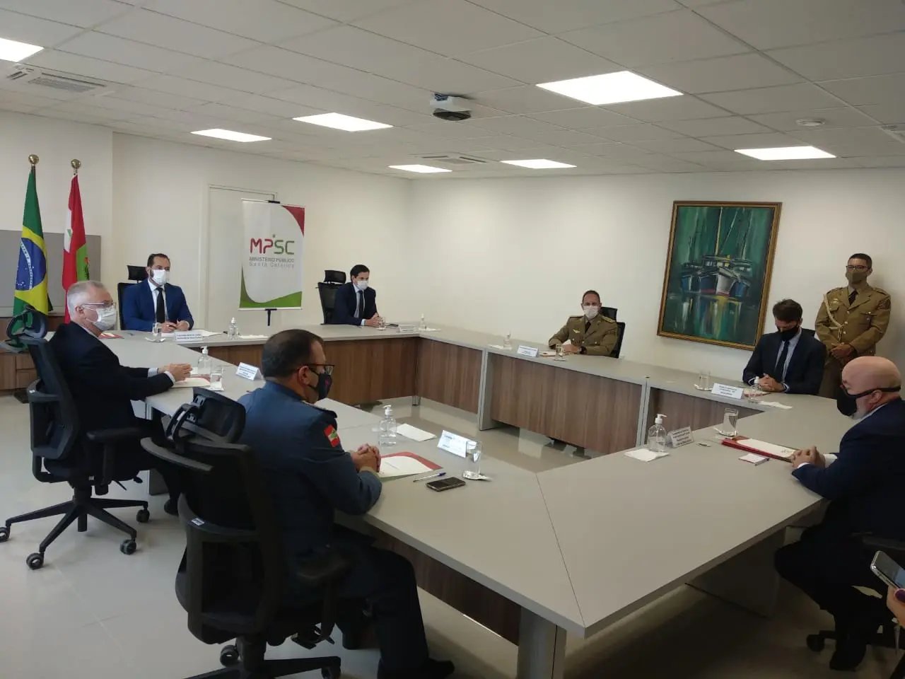 Governo do Estado e MP firmam conv&ecirc;nio para fortalecimento das for&ccedil;as de seguran&ccedil;a