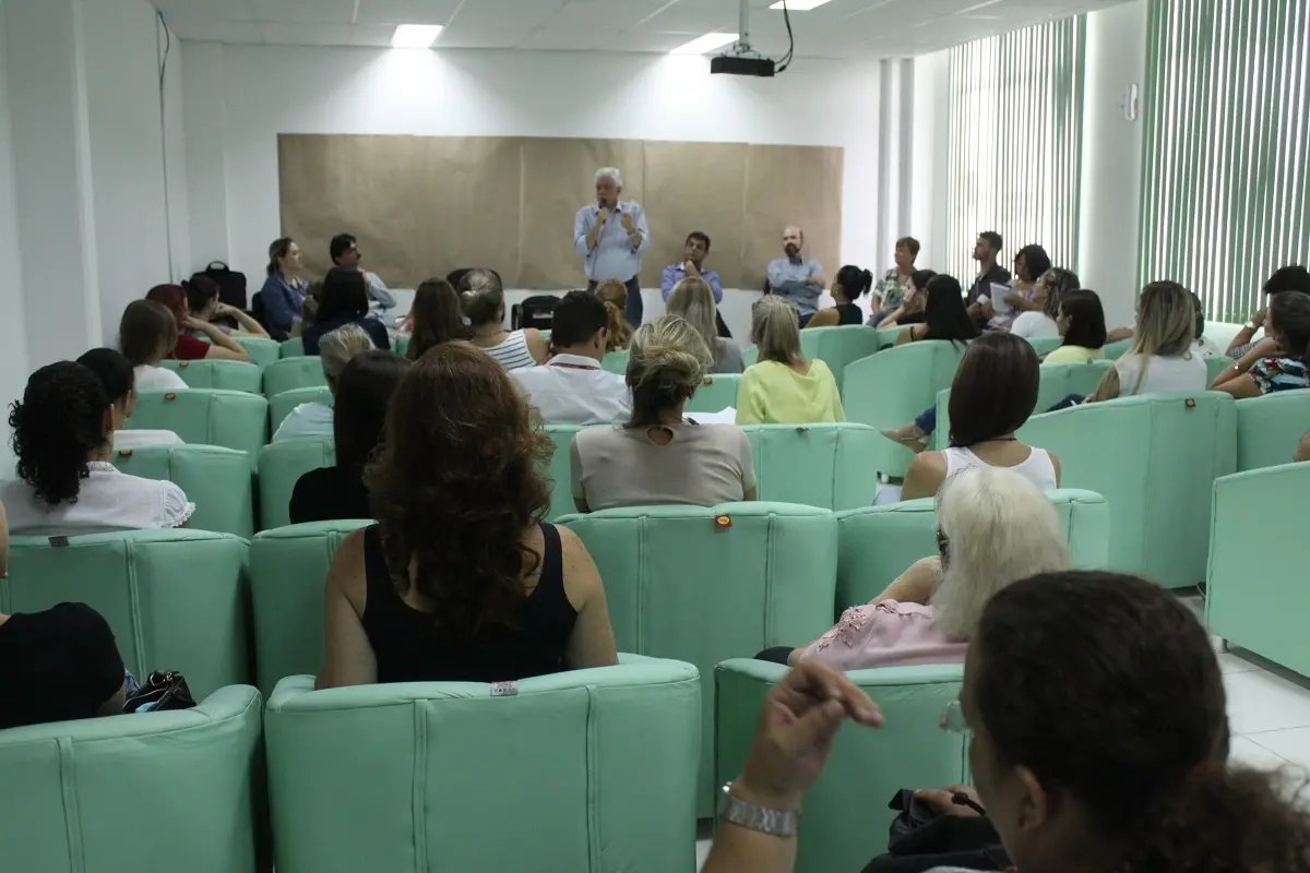 Secretaria de Saúde define planejamento com Enfermeiros