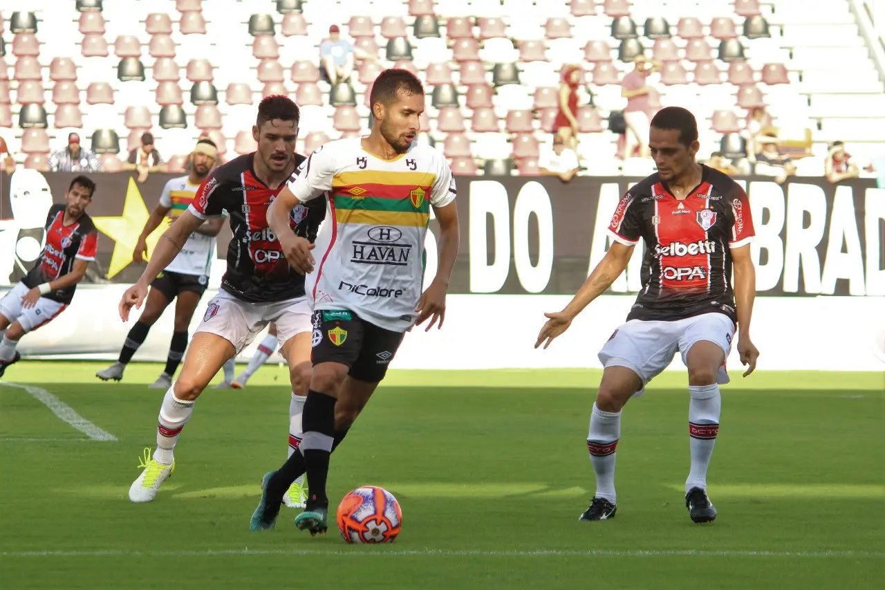 Brusque perde para o Joinville e se mantém em quinto lugar
