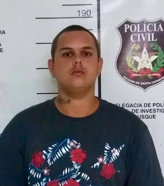 Segundo suspeito de assalto em Brusque se entregou à polícia
