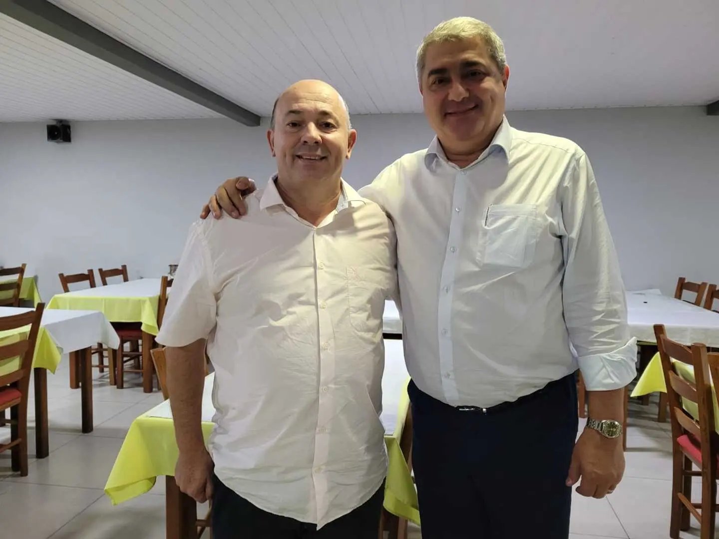 Pr&eacute;-candidato a governador, Ant&iacute;dio Lunelli visita Brusque
