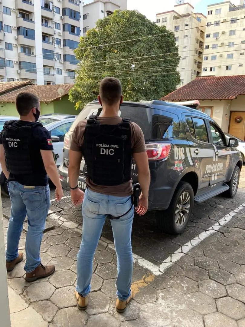 Pol&iacute;cia Civil cumpre mandado de pris&atilde;o no bairro Santa Luzia