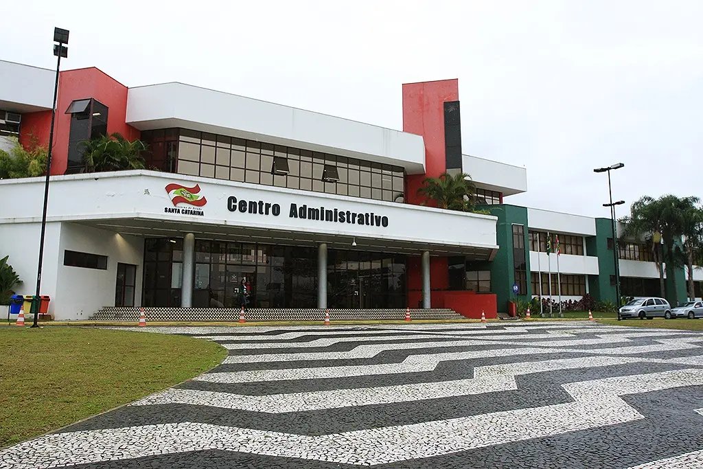 Proje&ccedil;&atilde;o indica uma redu&ccedil;&atilde;o de R$ 6 bilh&otilde;es da D&iacute;vida Consolidada L&iacute;quida de SC