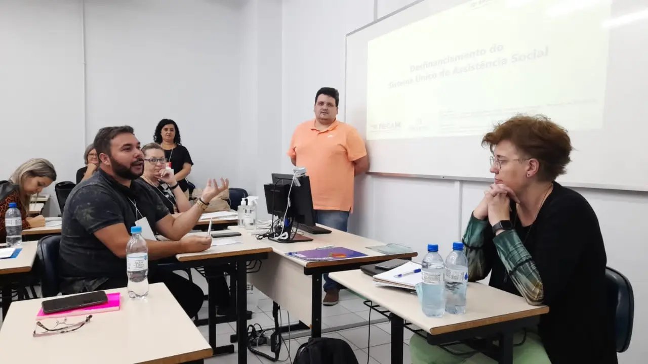Repasses do Sistema &Uacute;nico de Assist&ecirc;ncia Social s&atilde;o tema de pesquisa desenvolvida em Guabiruba