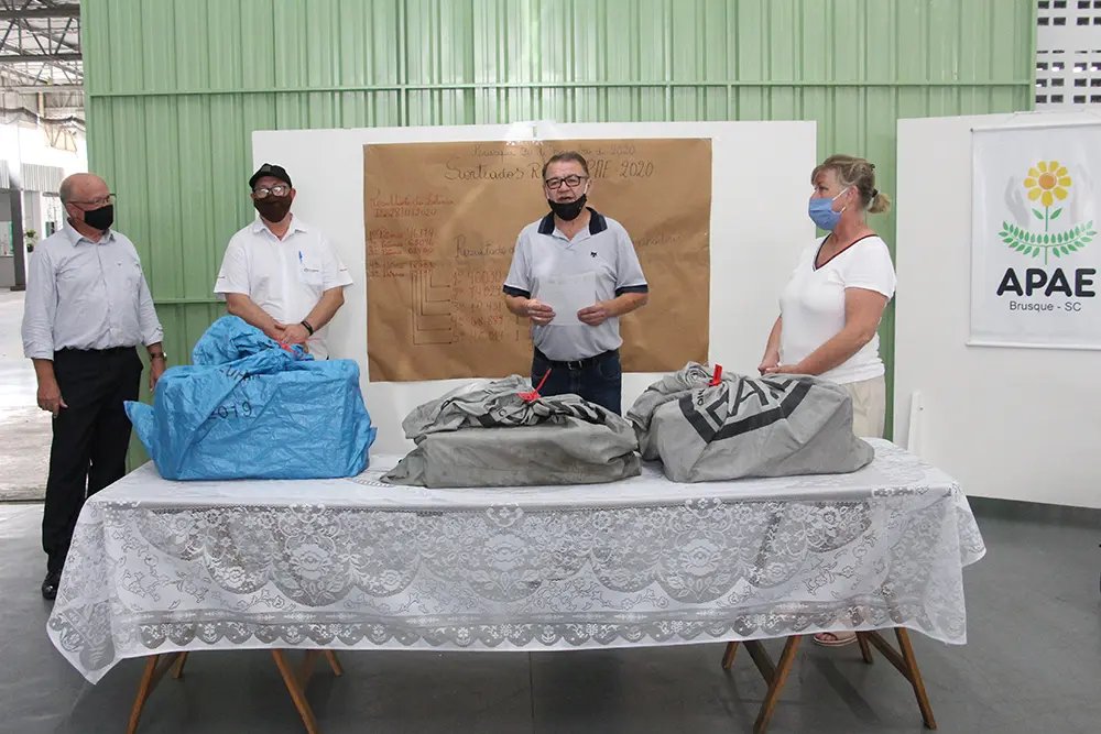 Apae Brusque divulga ganhadores da tradicional rifa