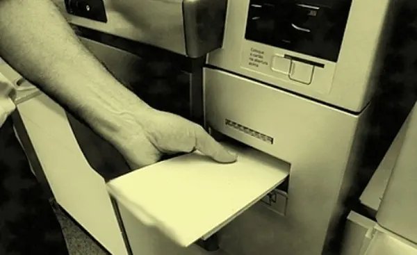 Homem vende TV de boa fé e cai em golpe do falso depósito