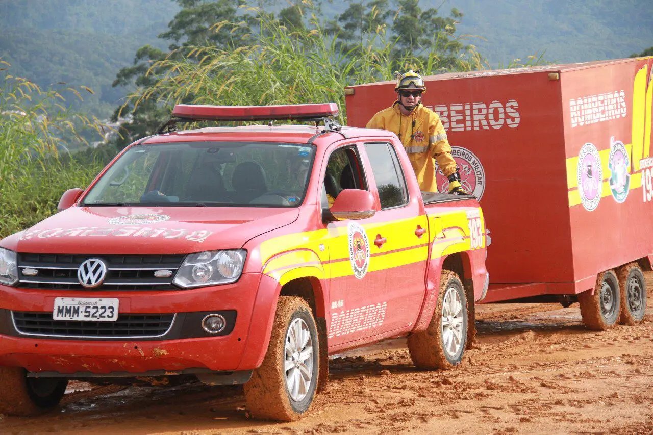 Bombeiros de SC vão apoiar operação em Brumadinho