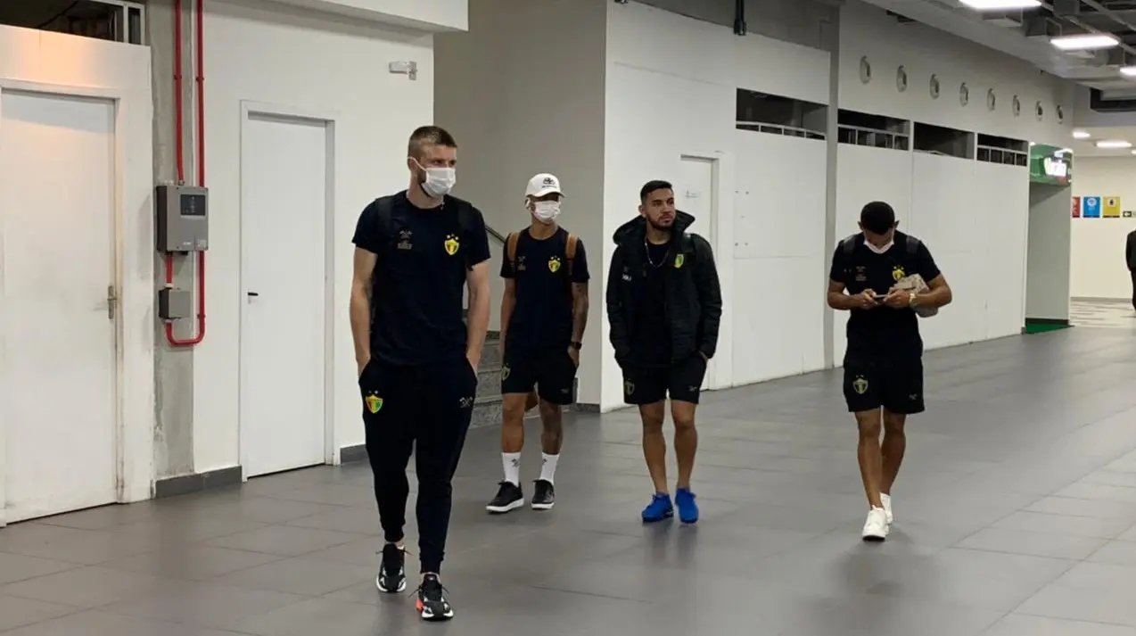 Brusque embarca para enfrentar o Cruzeiro em Minas Gerais