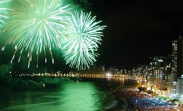 Espetáculo do réveillon em Balneário Camboriú 