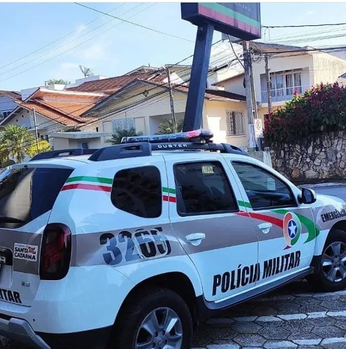 Duas situa&ccedil;&otilde;es precisaram de interven&ccedil;&atilde;o policial durante a manh&atilde; de vota&ccedil;&atilde;o