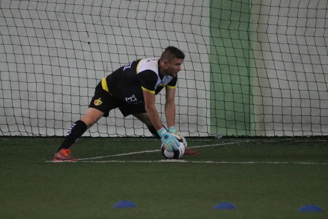 Goleiro comenta disputa pela camisa 1 do Brusque FC