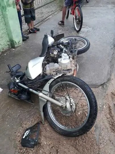 Identificado homem que morreu ap&oacute;s colidir contra muro em Brusque
