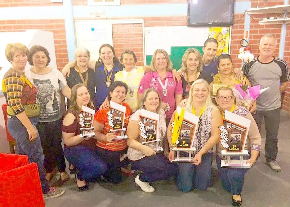Eles são os melhores do dominó em Guabiruba