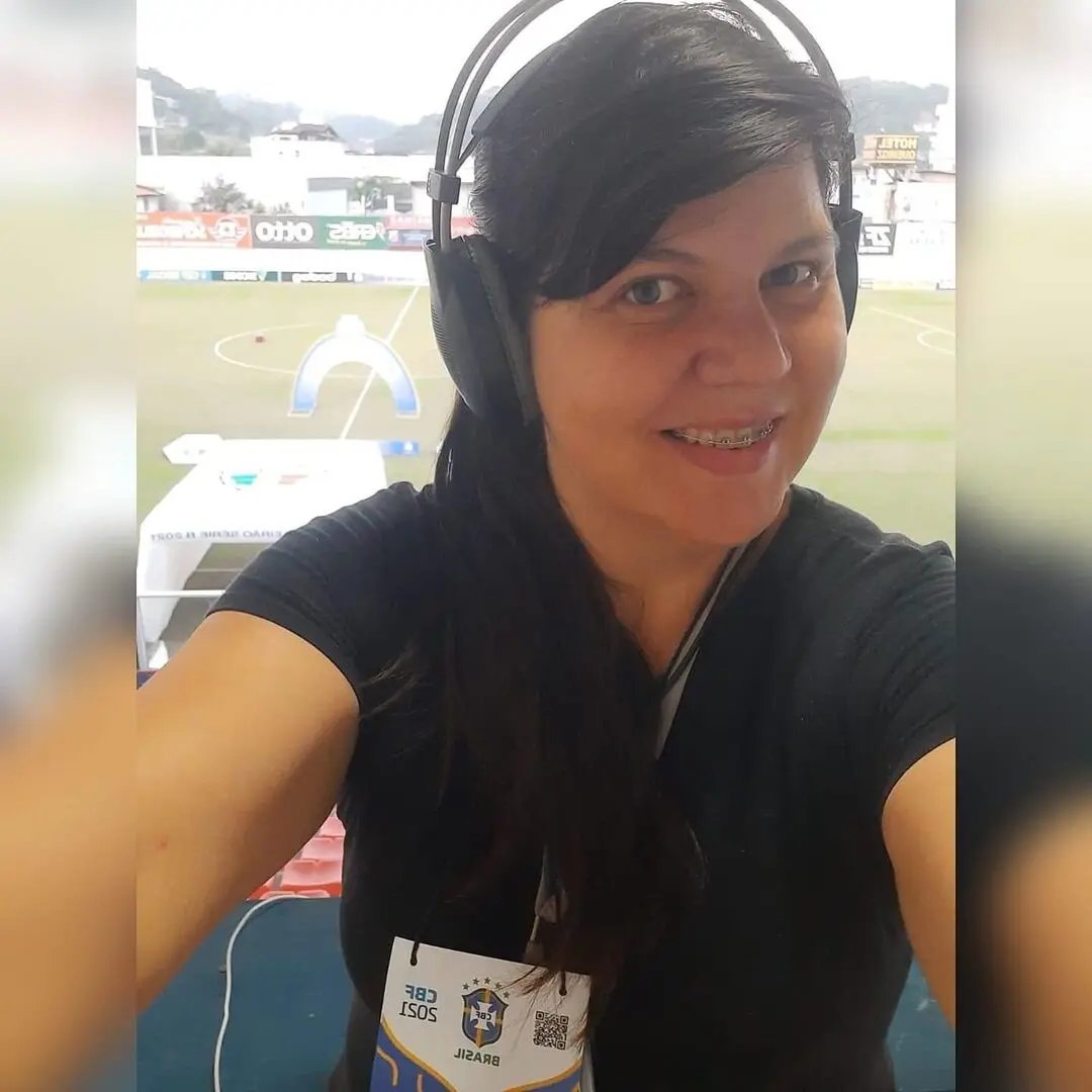 Rep&oacute;rter da R&aacute;dio Cidade &eacute; finalista do Pr&ecirc;mio Acaert - Microfone de Ouro