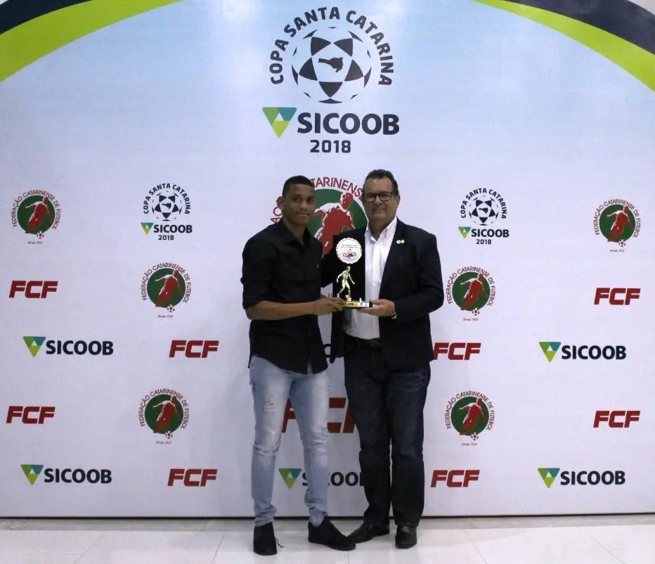 Jefferson Renan do Brusque é escolhido craque da Copa SC