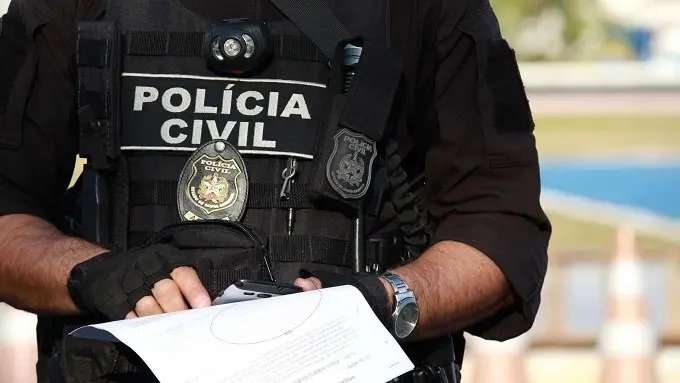 Pol&iacute;cia Civil de Brusque indicia pai por crime de tortura a uma crian&ccedil;a de cinco anos