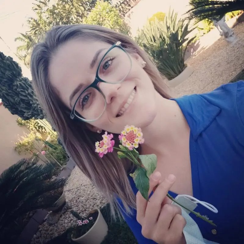  Mulher morre ap&oacute;s capotamento na BR-101