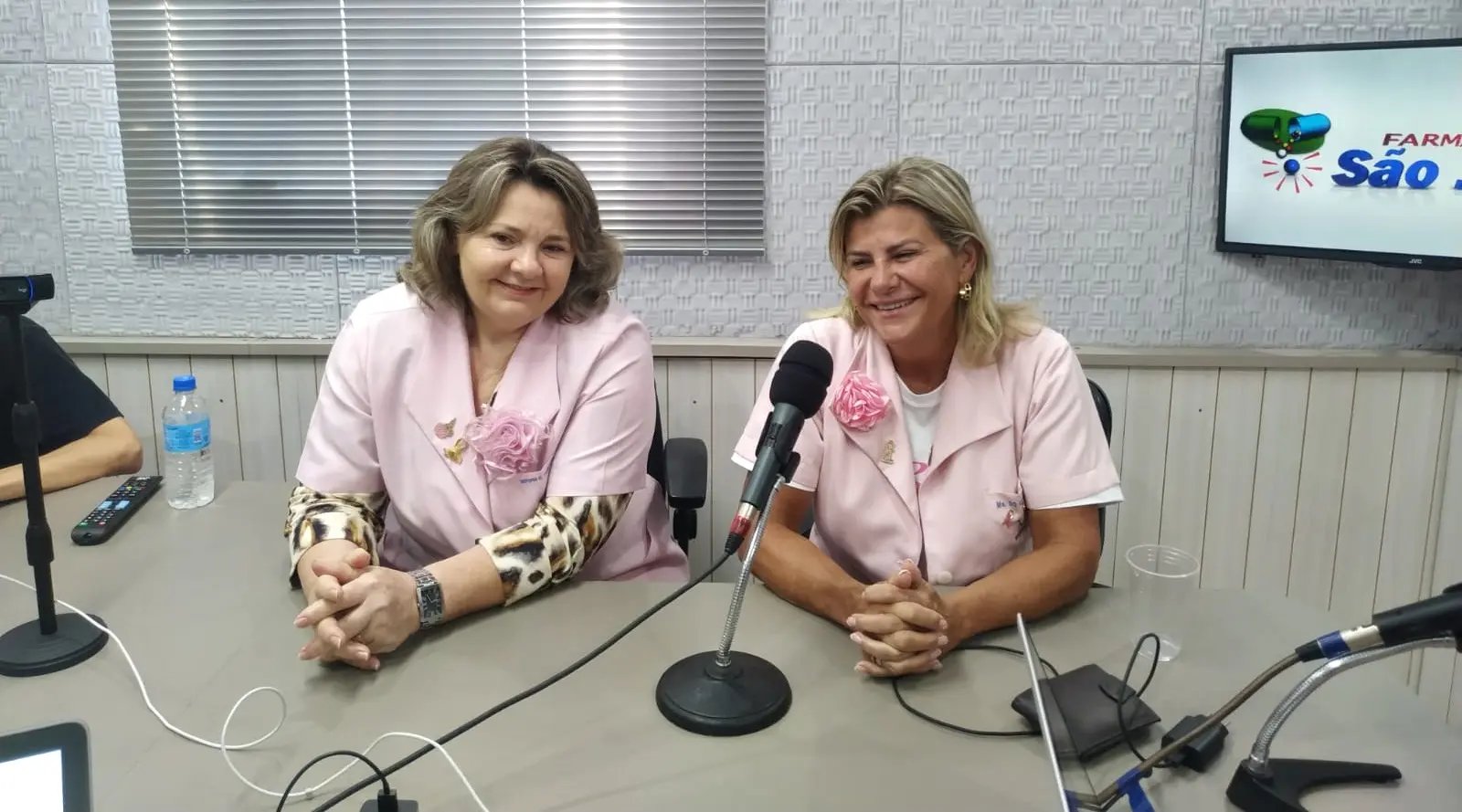 V&Iacute;DEO: Rede Feminina de Brusque anuncia data do Ch&aacute; Rosa  