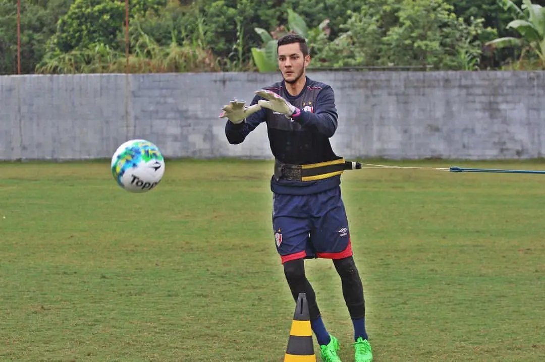 Carlos Renaux contrata goleiro do Joinville para S&eacute;rie C