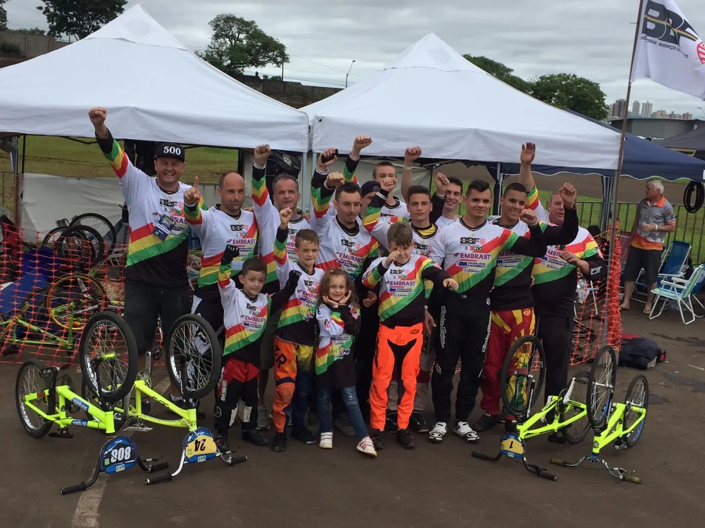 Bicicross de Brusque conquista bons resultados no Brasileiro