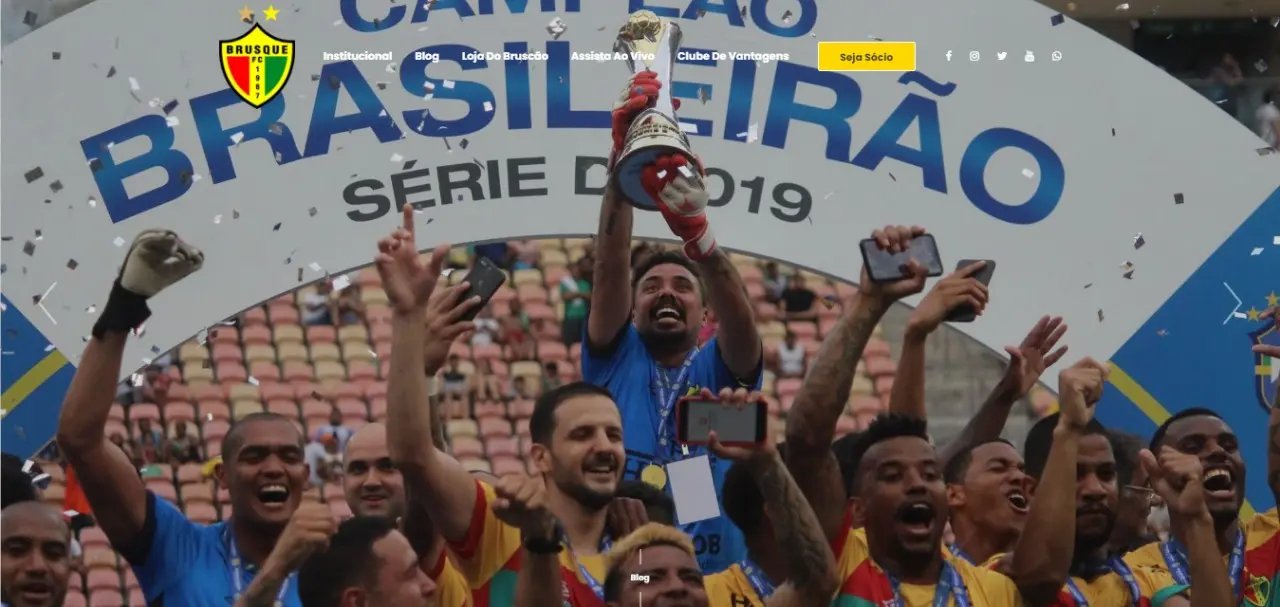 Brusque FC anuncia site oficial do clube