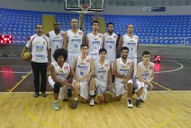 AD Brusque estreia com vitória no Final Four do Estadual de Basquete