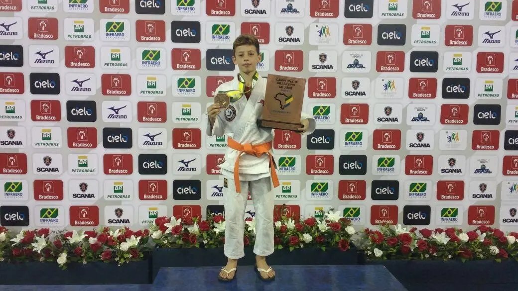 Brusquense é bronze no Brasileiro de Judô