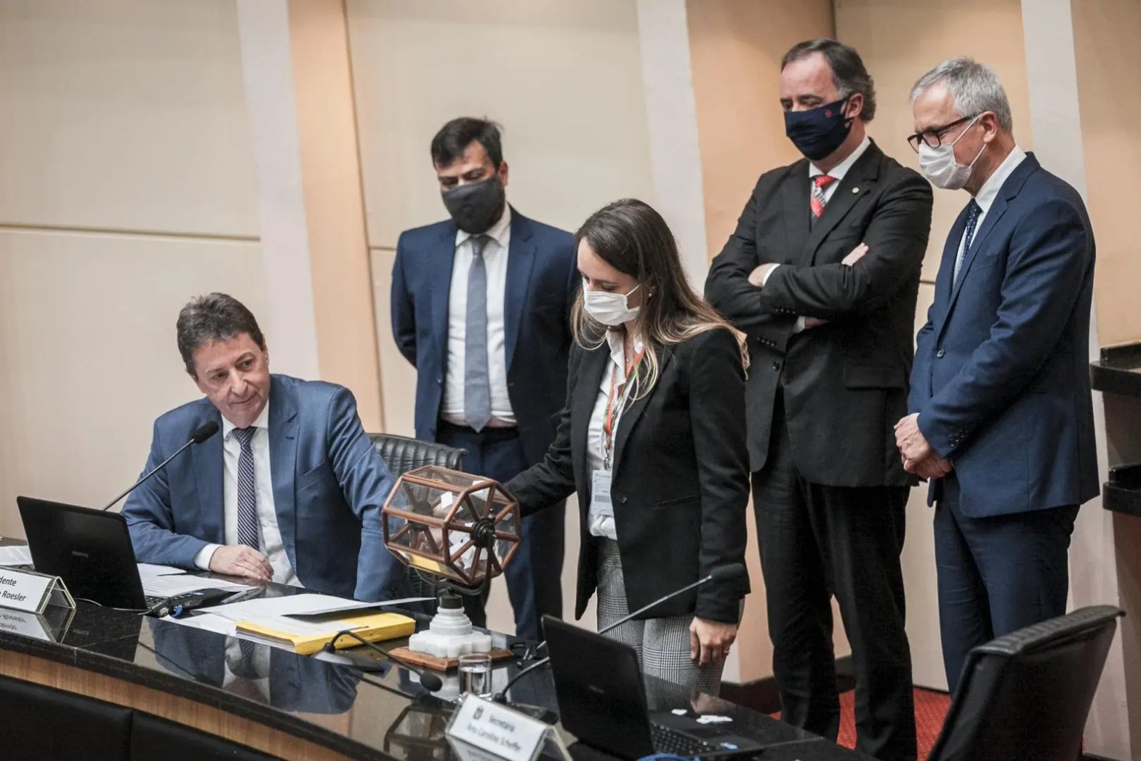 Cr&iacute;tico ferrenho de Mois&eacute;s ser&aacute; o relator no tribunal de julgamento