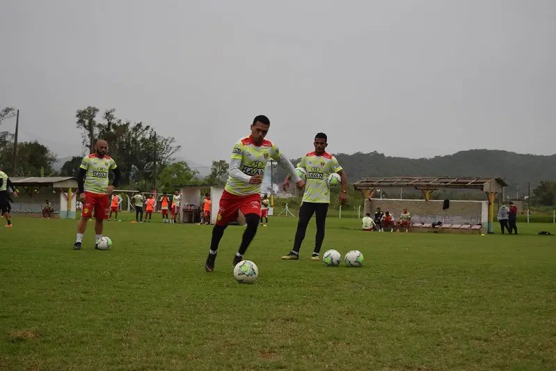 Hoje tem Brusc&atilde;o pela Copa do Brasil na R&aacute;dio Cidade