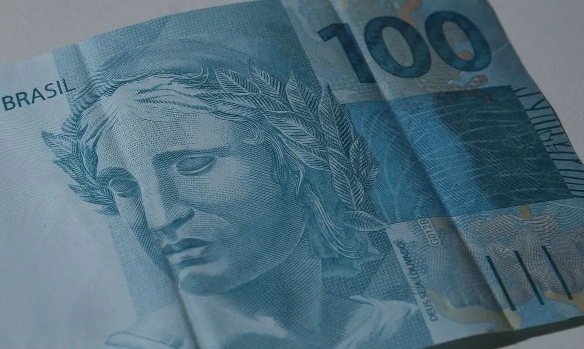 Caixa paga aux&iacute;lio residual para benefici&aacute;rios do Bolsa Fam&iacute;lia
