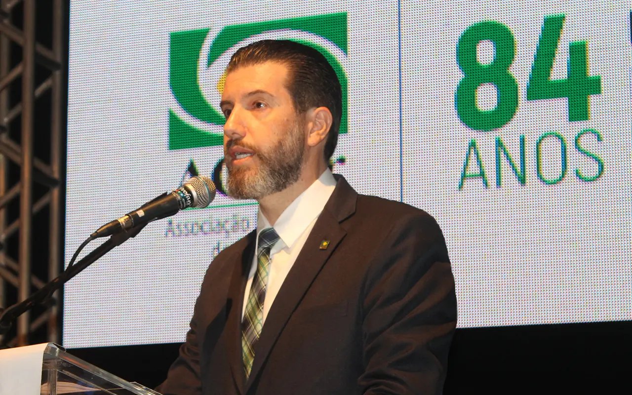 ACIBr comemora 84 anos com palestra, homenagem e jantar 