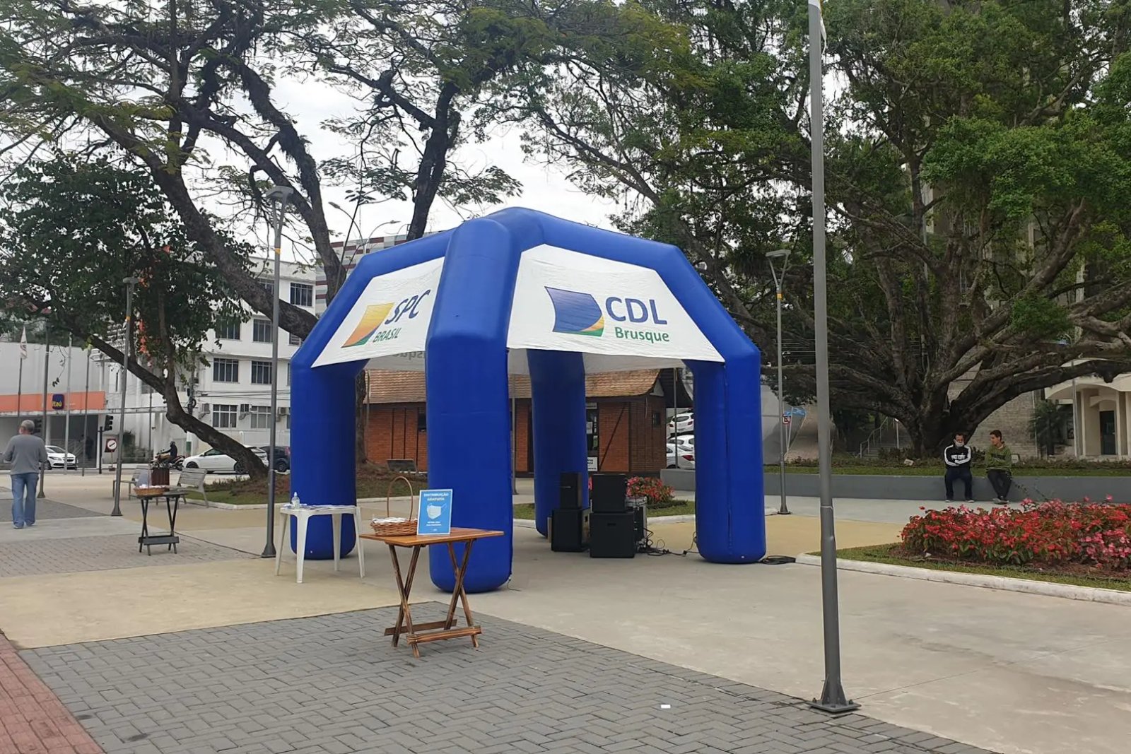 CDL realiza mais uma edi&ccedil;&atilde;o do S&aacute;bado F&aacute;cil