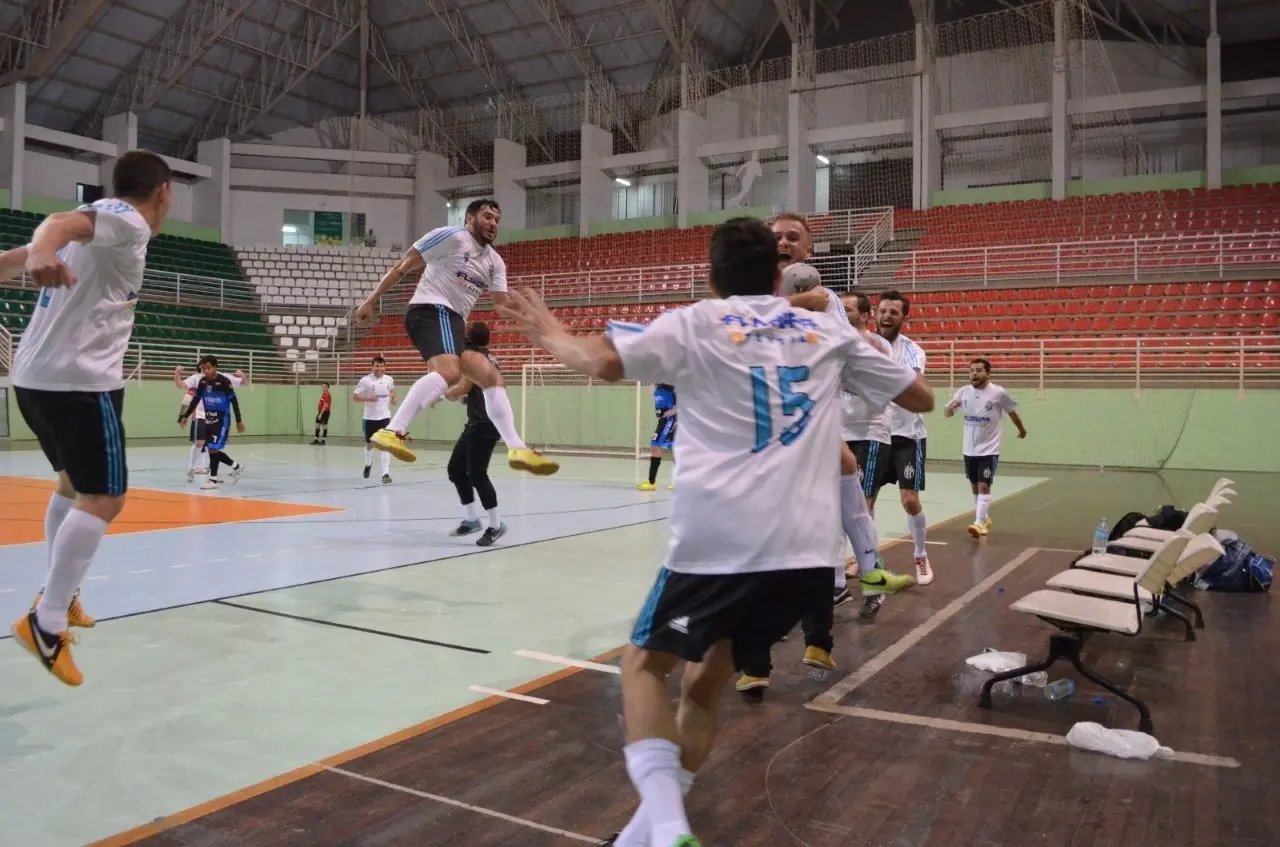 Floripa Textil e Cia do Esporte decidirão o Municipal