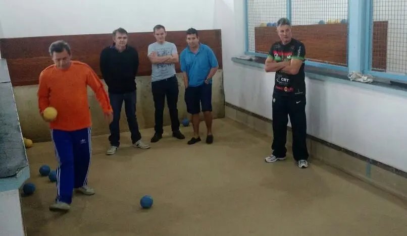 Domingo teve rodada de bocha no Sintimmmeb