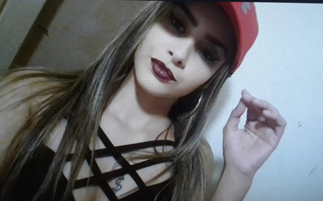 Família procura menina de 14 anos que está desaparecida