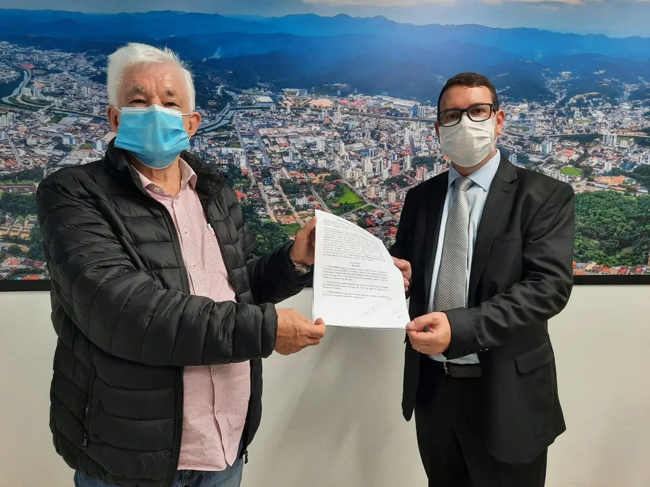 Prefeitura e Secretaria Nacional do Trabalho firmam conv&ecirc;nio para uso de im&oacute;vel