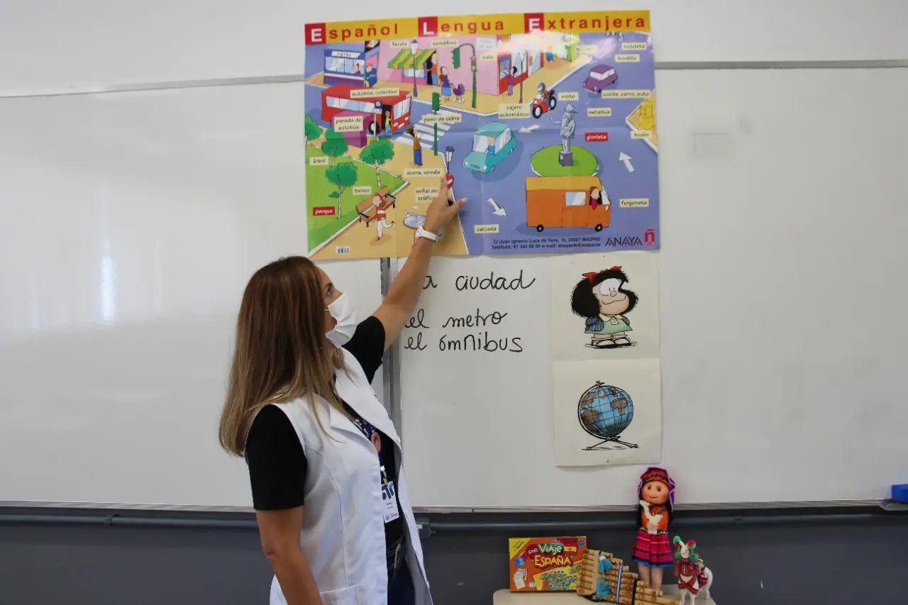 Estudantes do Col&eacute;gio Unifebe ter&atilde;o aulas de espanhol