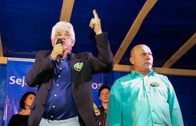 Doutor Jonas é o novo prefeito de Brusque