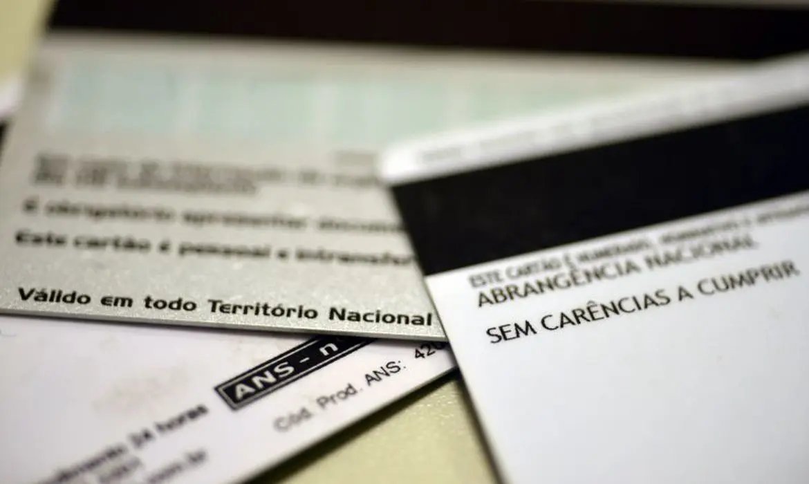 ANS refor&ccedil;a que n&atilde;o poder&aacute; haver reajuste dos planos de sa&uacute;de